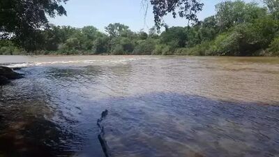 Rio Iguatemi, onde a vítima morreu afogada.