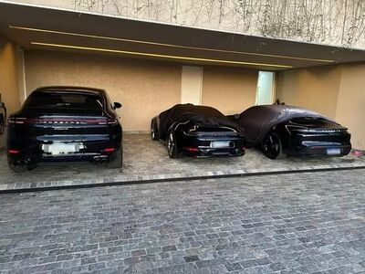 Porsches apreendidos durante operação. Foto: Divulgação Polícia Federal