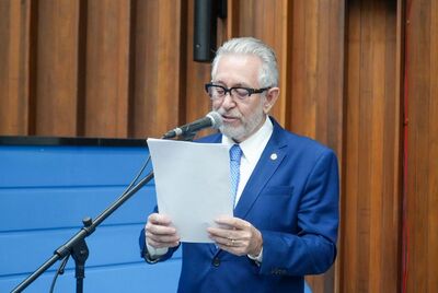 Antonio Vaz apresenta medidas para proteger crianças no ambiente digital. Foto: Divulgação 