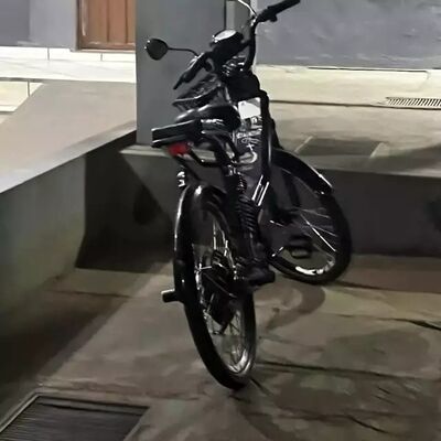 Bicicleta que era conduzida por menina de 14 anos. Foto: Paranaíba Notícia