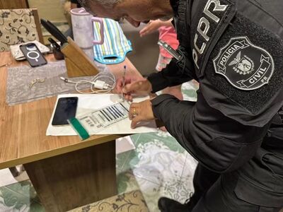 Operação está sendo cumprida nesta terça (25). Foto: Polícia Civil do Paraná