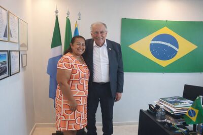 Vereadora Lúcia da AAVC e o deputado federal Dr. Luiz Ovando. Foto: Divulgação 