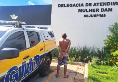 O homem também agrediu a companheira com socos e chutes / Divulgação/GDM  