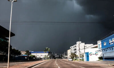 Temporal em Campo Grande (Foto: Henrique Arakaki, Jornal Midiamax)