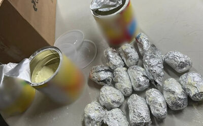 Cerca de 11 kg de droga foram encontrados nas embalagens. (Foto: Divulgação/PCMS)