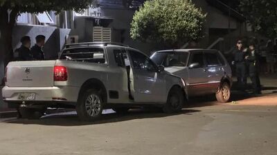 Saveiro conduzida por um dos baleados em confronto com a PM. Foto: Rio Verde News