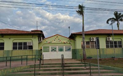 Escola Estadual Viriato Bandeira em Coxim. Foto: Valdeir Simão/Diário X  
