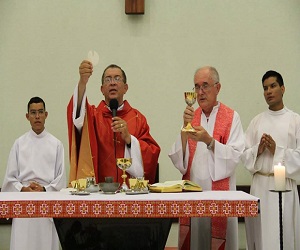 Celebração da missa pelo Padre João Alves