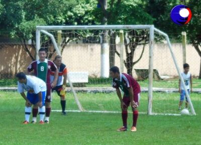 O jogo foi no estádio Geraldo Ferreira e Pedro Gomes perdeu para Coxim por um placar de 2 a 3.