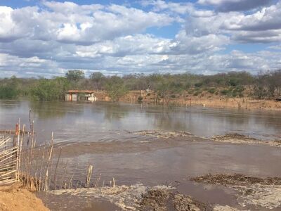 Vazamento ocorreu em uma barragem recém-inaugurada em Sertânia