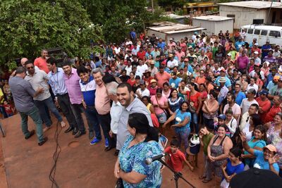O deputado estadual Onevan de Matos (PSDB), vice-presidente da Assembleia Legislativa de Mato Grosso do Sul, esteve em Mundo Novo, na manhã desta segunda-feira