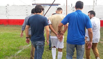 Jogador do Sapucaiense foi preso no começo do jogo