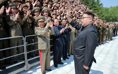 Imagem não datada divulgada pela agência de notícias oficial da Coreia do Norte (KCNA) em 20 de maio de 2017 mostra o líder norte-coreano Kim Jong-un