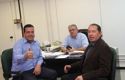 Vereador Ezequiel, Gerson Claro, Diretor Presidente do Detran-MS e Diretor-adjunto do órgão Donizete da Silva