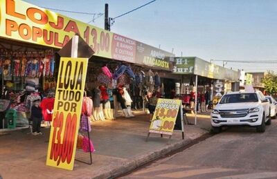 No fim do mês, movimento em lojas do Aero Rancho ainda é tímido