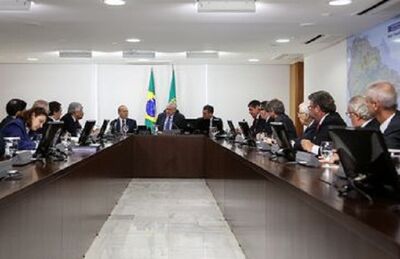 Presidente Temer em reunião com representantes do setor automotivo, no Palácio do Planalto