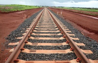 Trecho de estrada de ferro em Goiás