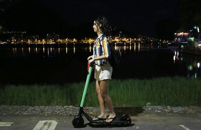 Número de usuários de patinetes elétricos cresce no Rio