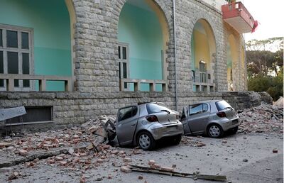 Terremoto deixou prejuízos em Tirana, capital da Albânia