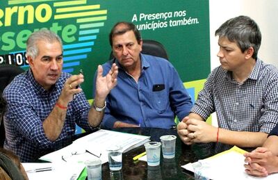 Governador recebe o prefeito de Coxim em Rio Verde/MS, cidade escolhida para ser sede do Governo Presente na regiao norte
