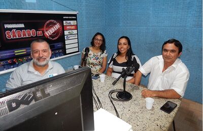 Da esquerda para direita: Paulo Ricardo, Eliene de Oliveira, Valéria Oliveira e Jucelino da Rocha