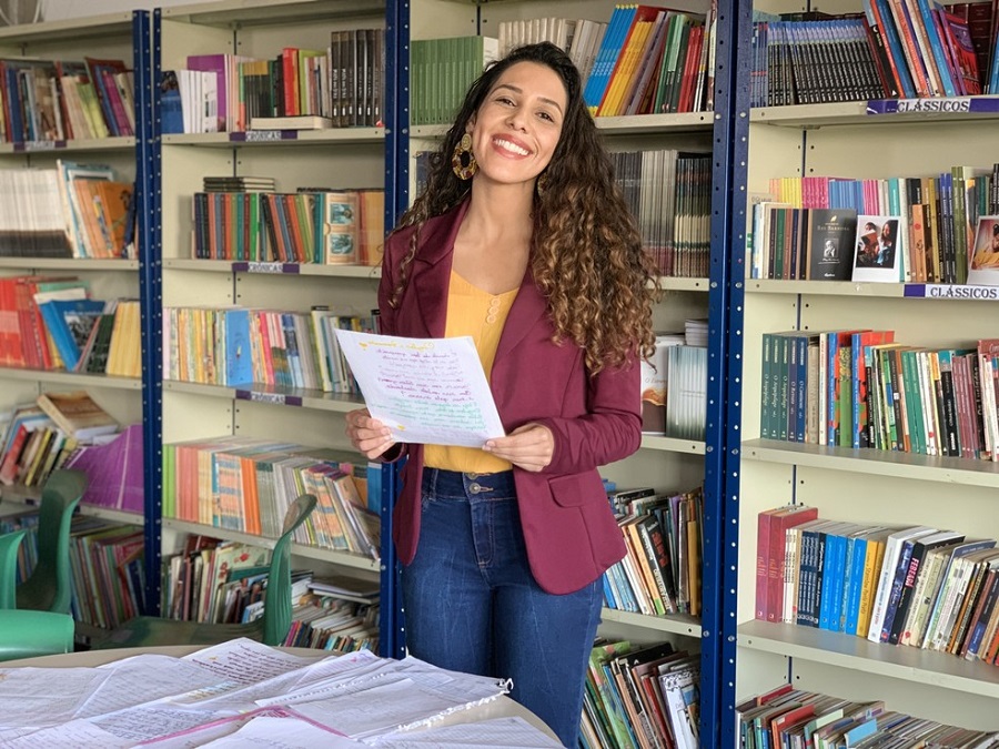 Lidiane Lima, uma das dez vencedoras do prêmio Educador Nota 10