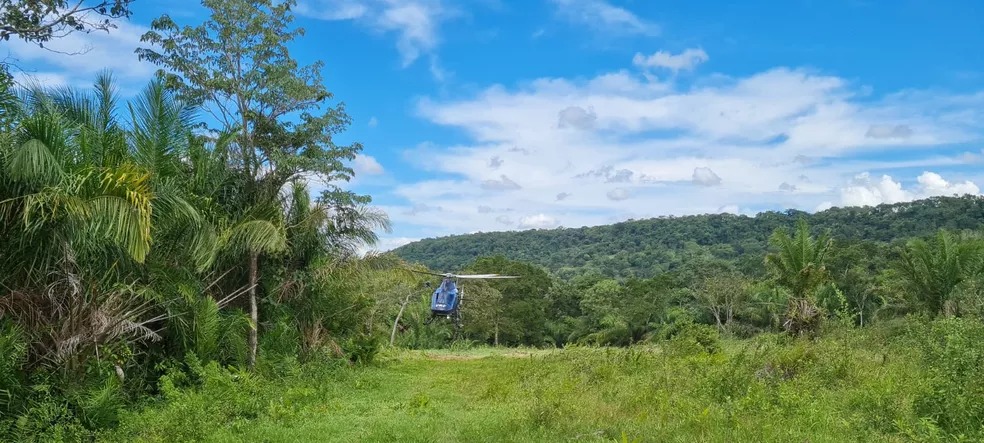 A procura conta com a ajuda de helicópteros da PRF e do Governo de MS. Foto: Corpo de Bombeiros/Divulgação