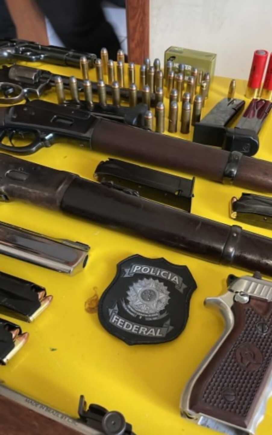 Armas apreendidas durante a operação da Polícia Federal. Foto: Divulgação PF