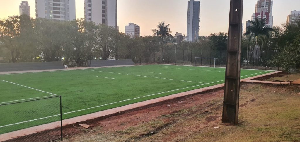 Arena de grama sintética vai servir de centro de treinamento. Foto: Divulgação 