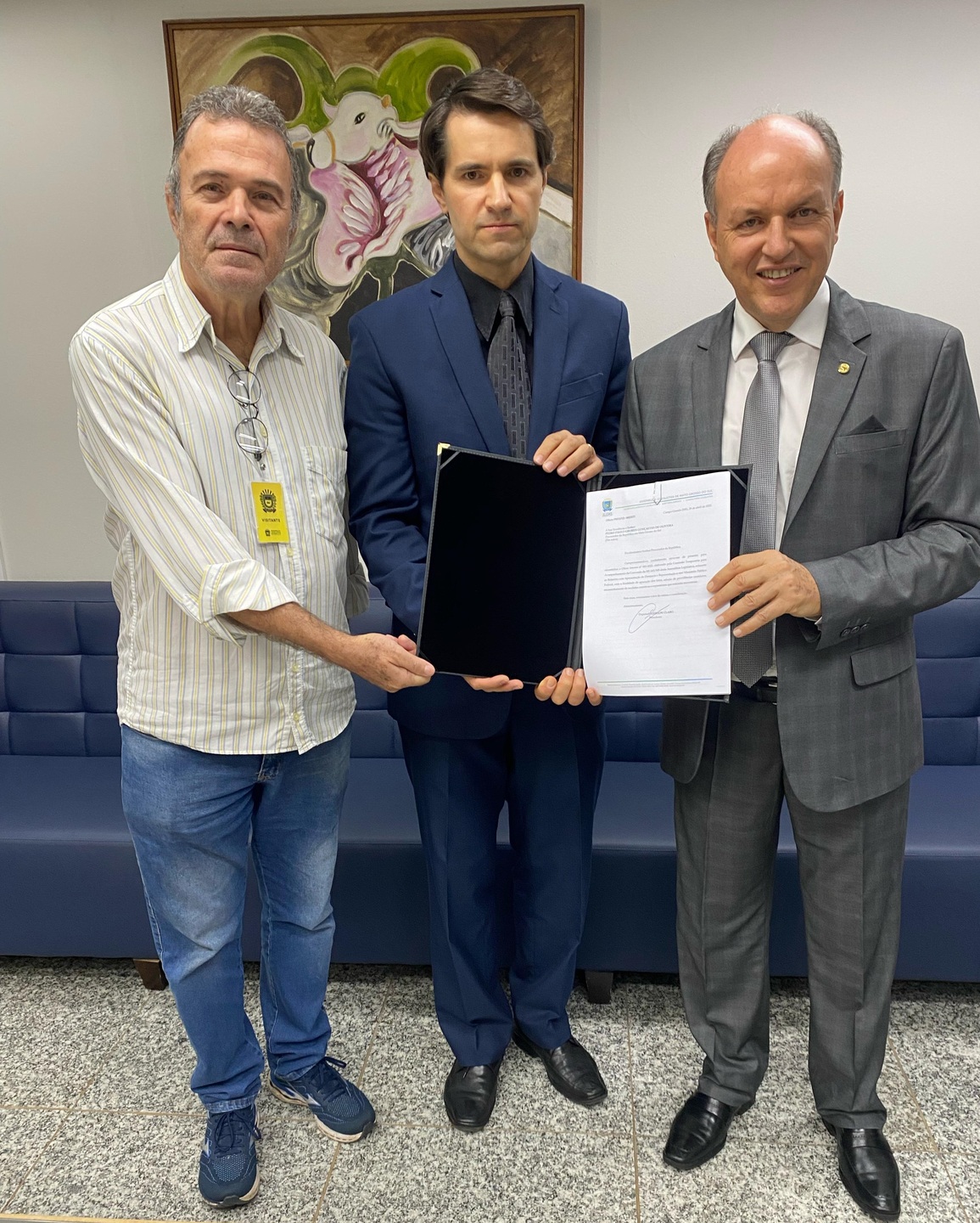  Omar Aukar, vice-presidente da ACICG, com o procurador do MPF Pedro Paulo Grubits e o deputado Junior Mochi. Foto: Divulgação 