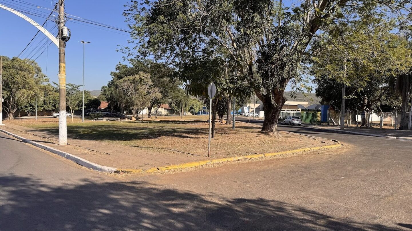 Localizada em frente à Sanesul, a praça passará por uma completa transformação, com destaque para a implementação da pista de skate.