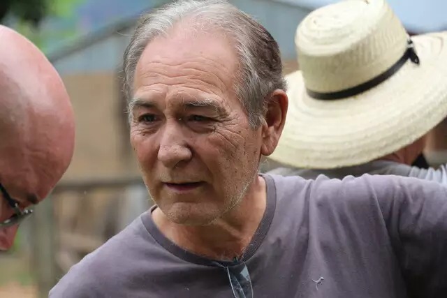 Nelson Mira Martins é o proprietário da área da cachoeira Água Branca. Foto: Acervo Ecoa