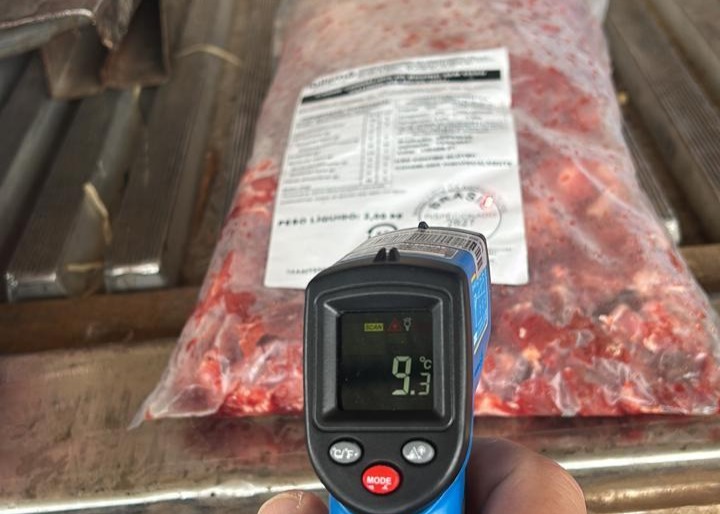Carne apreendida estava com a temperatura acima do indicado. Foto: Divulgação