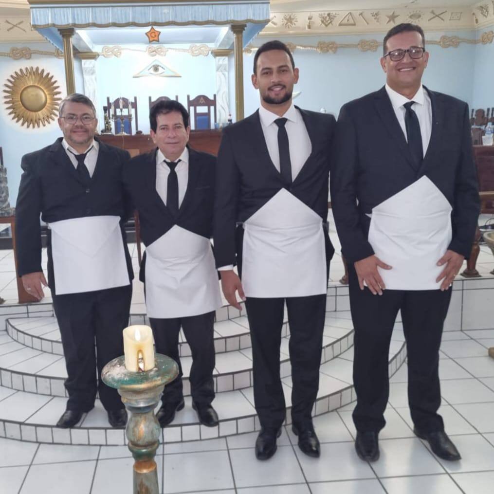 Iniciados: Augusto Cezar de Oliveira Arruda, Fernando Cardoso Mendes, Marlon Duarte Costa e Valdeir Simão,