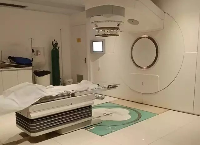 Sala de radioterapia em foto tirada por Zuleide e postada nas redes sociais. 